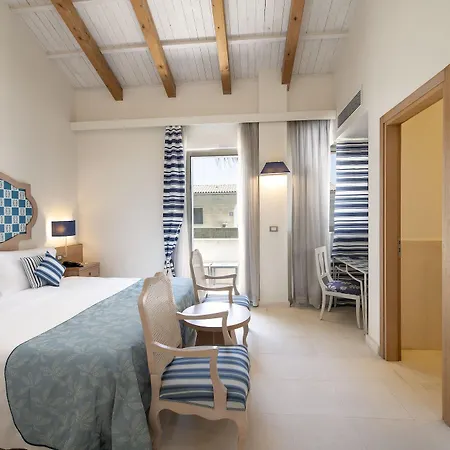 Vivosa Apulia منتجع 4*