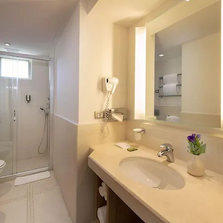 منتجع Vivosa Apulia 4*