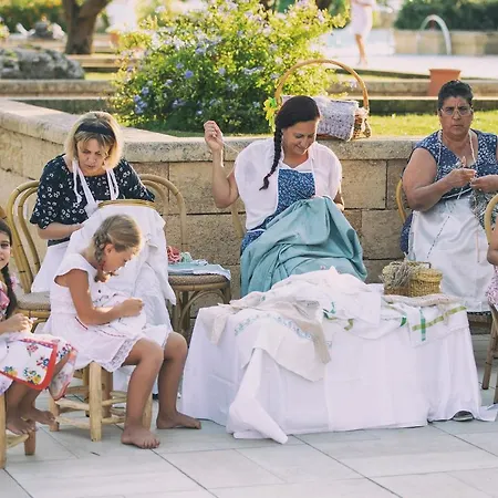 Üdülőközpont Vivosa Apulia 4*